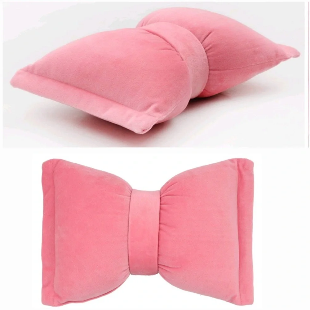 Target Valentine’s Day XO Macaron Ma Cherie Pink Bow Pillow Decor Set of 4